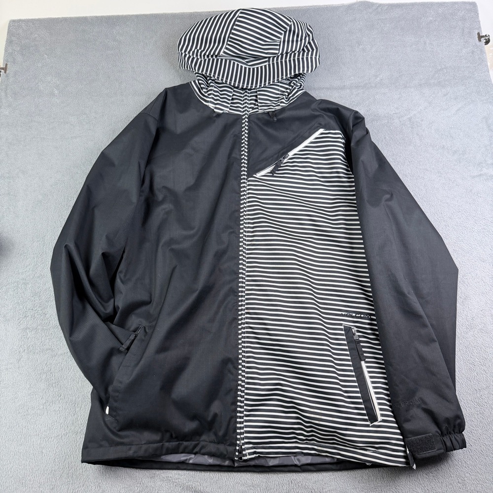 Volcom Let It Storm Snowboard Jacket Mens Black White Striped Asymmetrical Shell